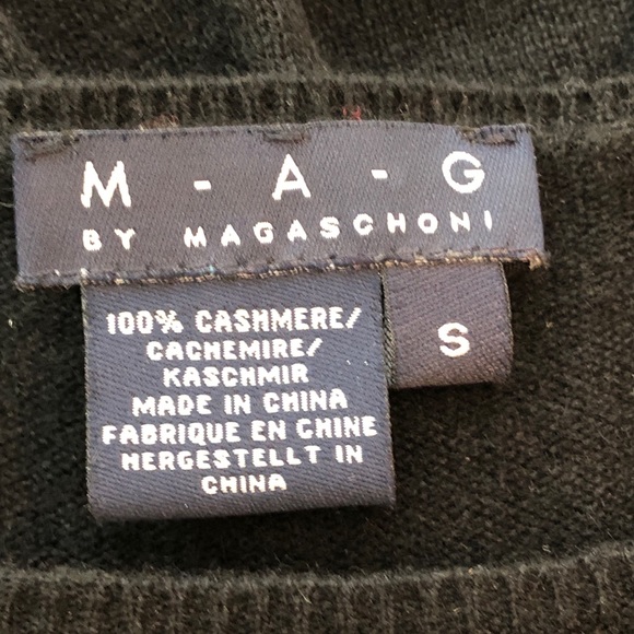 MAG by Magaschoni Black Cashmere Crewneck Sweater - Picture 3 of 4